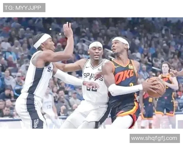 2013年NBA西部决赛马刺与雷霆的激烈对决与精彩瞬间回顾